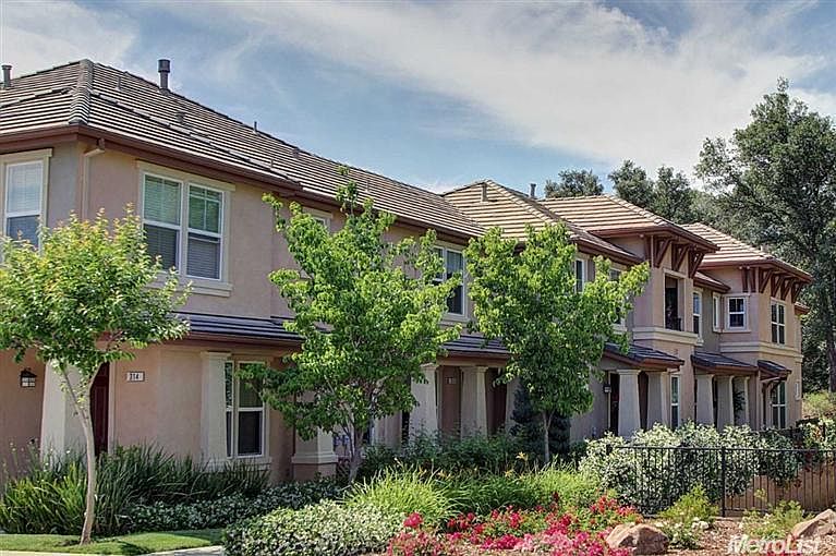 1st image of 313 Blossom Rock Ln