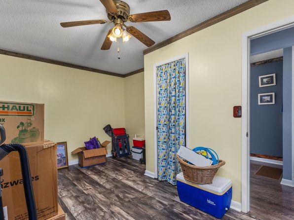 421 County Road 1742, Holly Pond, AL 35083
