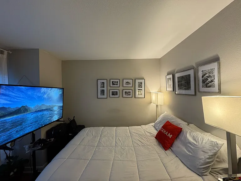 1265 N Crescent Heights Blvd #1 — Photo 9