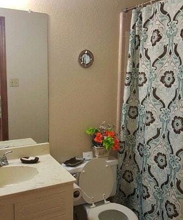 5th image of 600 Toronto Ave APT 32