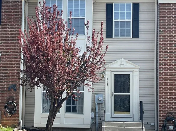 193 Oxbow Dr, Strasburg, VA 22657