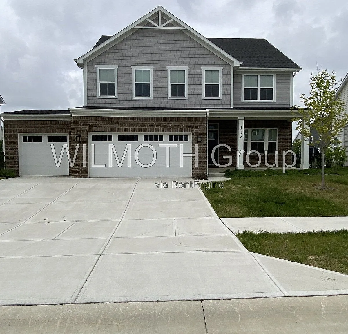 4 bed, 2.5 bath, 2726 sqft, $2,650 — Photo 1