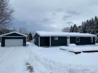 2369 W Cleveland Rd, New Era, MI 49446