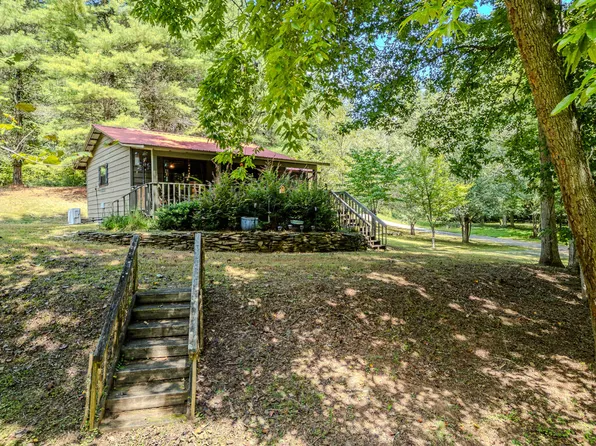 372 Hunter Rdg, Murphy, NC 28906