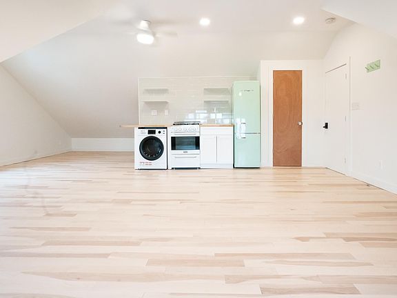 4th image of 177 Montgomery St #3