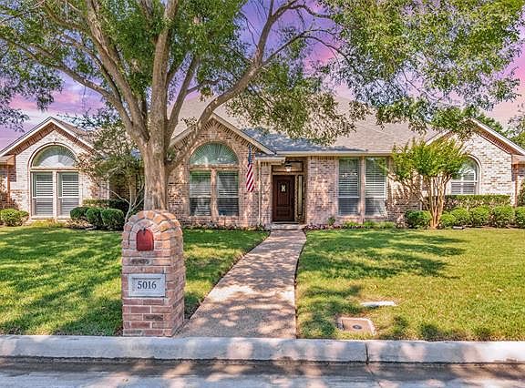 3rd image of 5016 Highland Meadow Dr