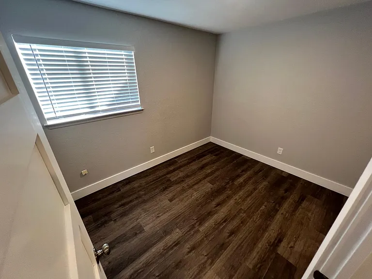 5106 Nuckols Crossing Rd — Photo 10