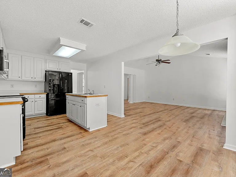 214 Cheyenne Way — Photo 17