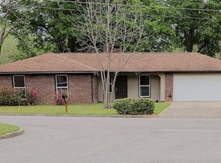 1211 Circleview Dr, Dothan, AL 36301