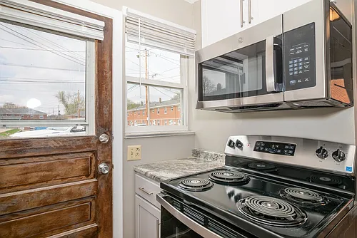 2154 Rhomberg Ave #2154 Photo 1