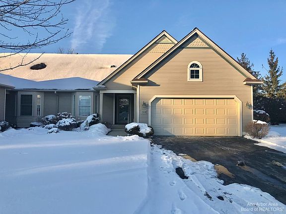 2nd image of 238 Pierce Lake Dr #59