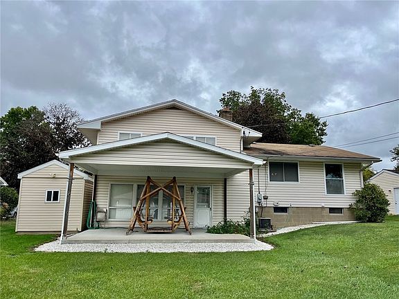 4th image of 5424 Heidt Ave