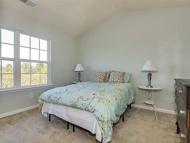 17121 Greenlawn Hills Ct — Photo 6