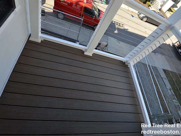 35 Hunnewell Ave #3 — Photo 7