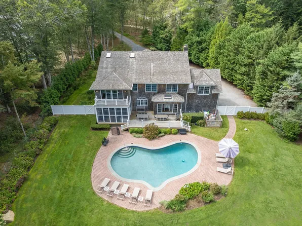 26 N Haven Way, Sag Harbor, NY 11963