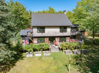 32 Sunup Ln, Surry, ME 04684