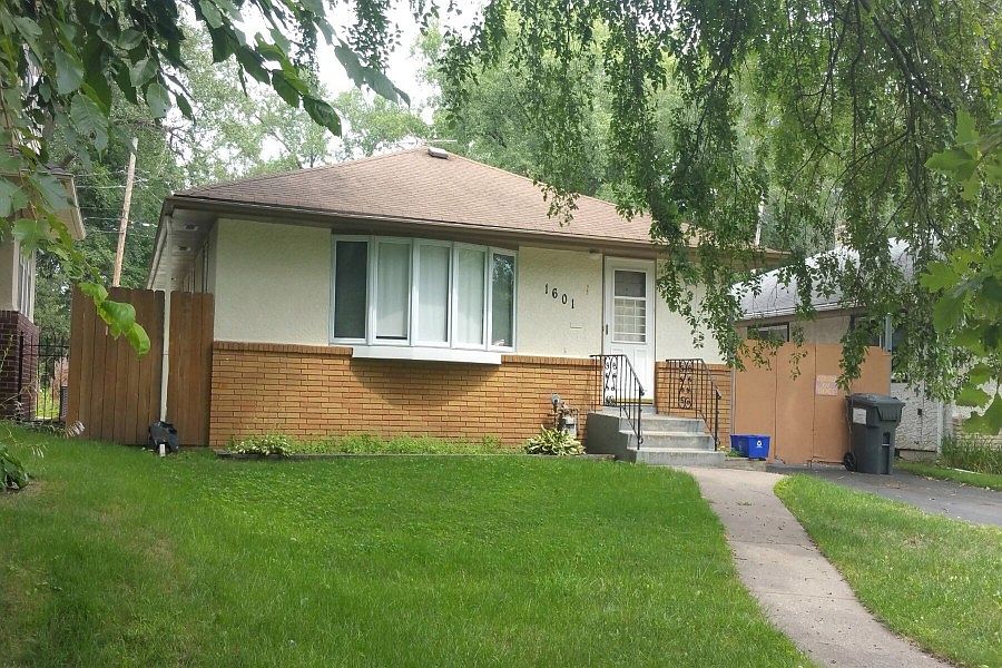 1st image of 1601 York Ave
