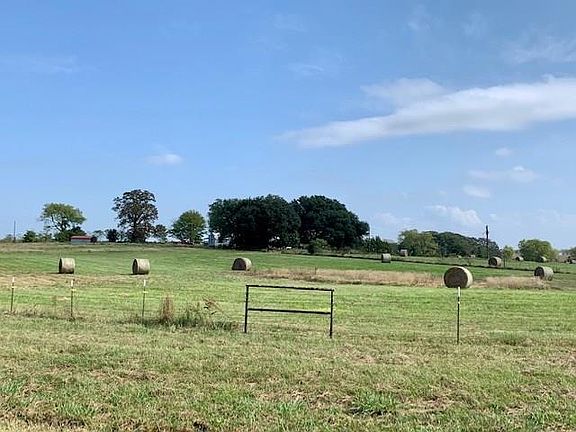 2nd image of 6045 Vz County Road 1110