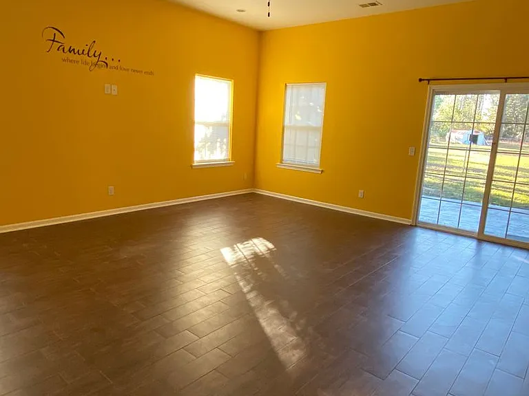 1022 Bacon Rd — Photo 12