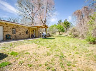 145 Scarborough Rd, Big Rock, TN 37023