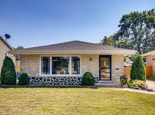 5275 Kimball Pl, Oak Lawn, IL 60453