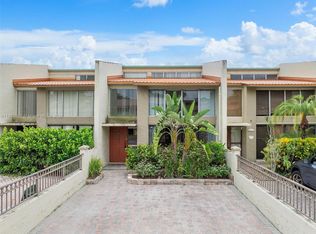 741 E Coco Plum Cir APT 6, Plantation, FL 33324