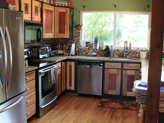 2nd image of 3846 136th Ave SE