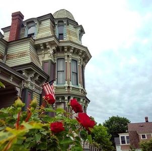 139 Methuen St, Lowell, MA, 01850