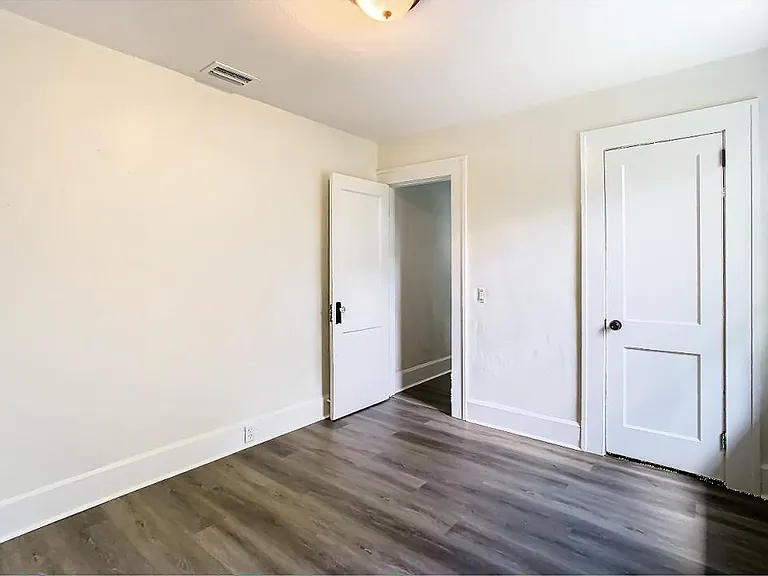 4059 19th Ave S — Photo 14