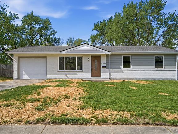 2nd image of 1828 Aspenhill Dr