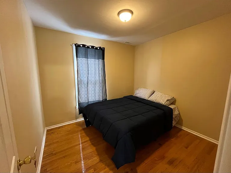 1827 Darrow Ave #1 — Photo 7