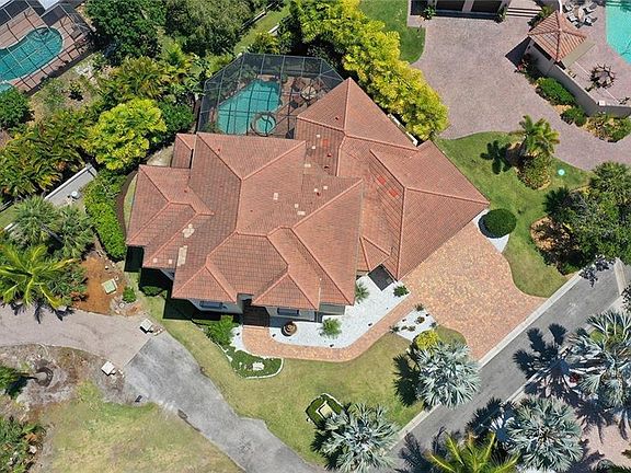 4th image of 1665 Bay Harbor Ln