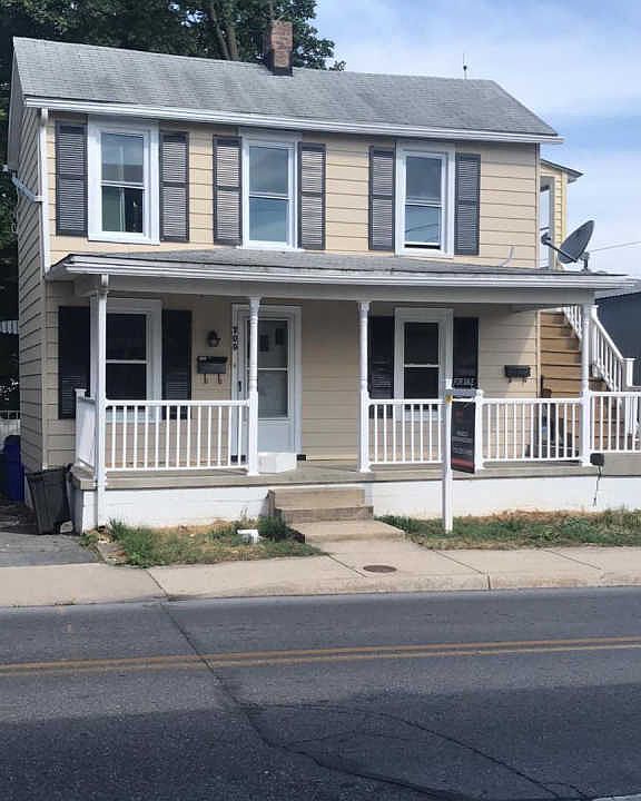 1st image of 709 N Mulberry St