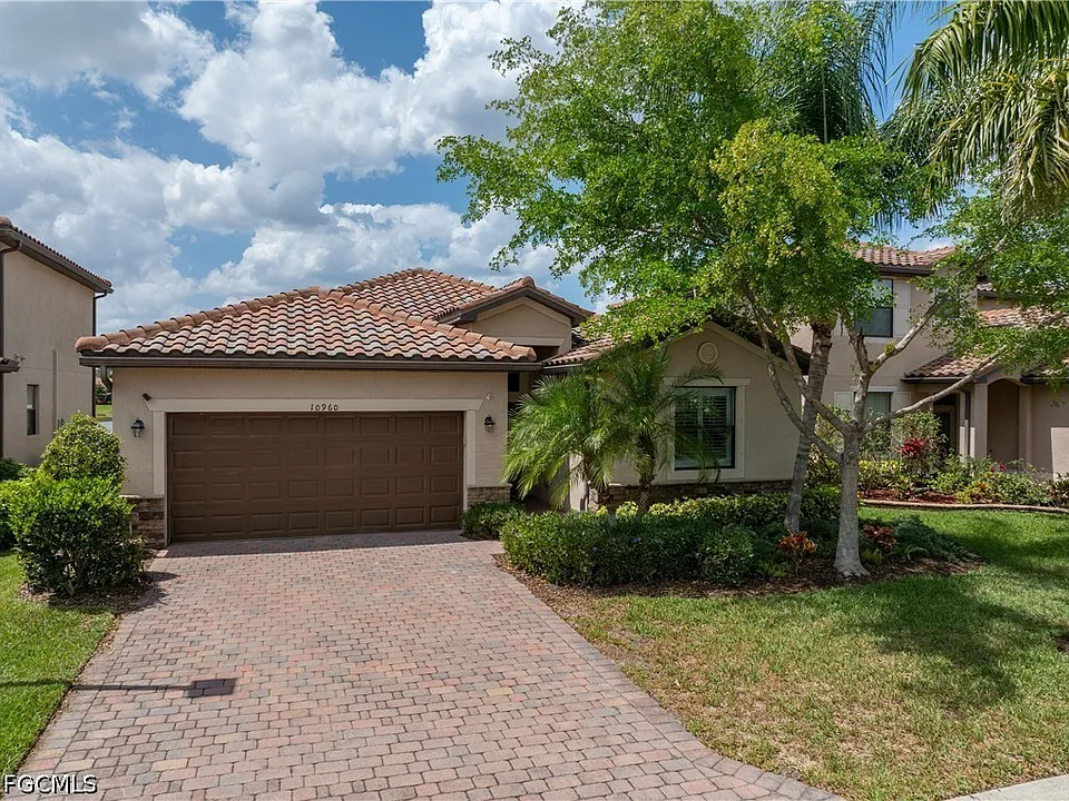 10960 Cherry Laurel Dr