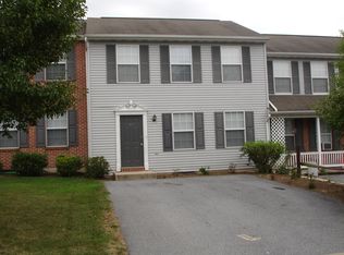 147 Chelmsford Dr, Marietta, PA 17547