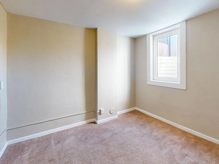 2605 N Milwaukee St — Photo 15