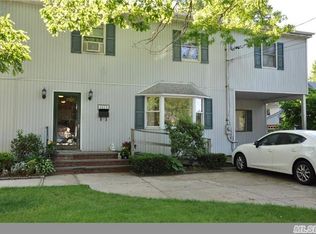 1174 Udall Rd, Bay Shore, NY 11706