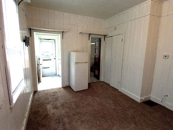 4th image of 1991 Marshall Ave #3
