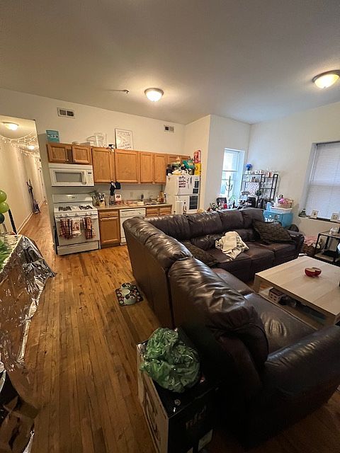 1st image of 3321 Powelton Ave APT 2R