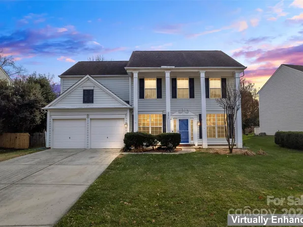 5571 Cambridge Bay Dr, Charlotte, NC 28269
