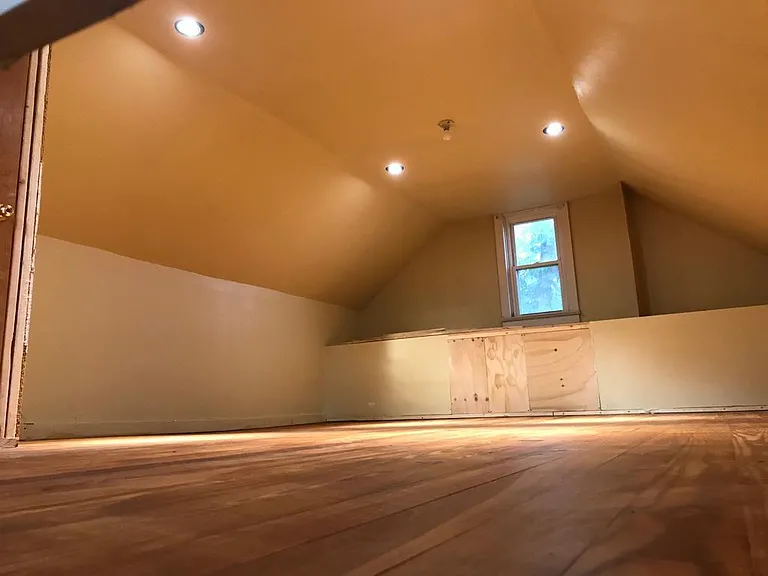102 W Oates Ave — Photo 20