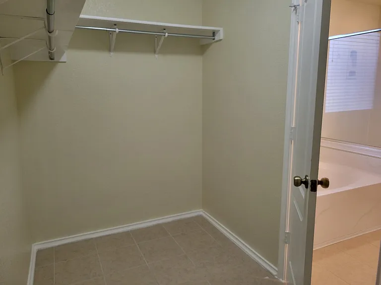 7219 Avery Rd — Photo 34
