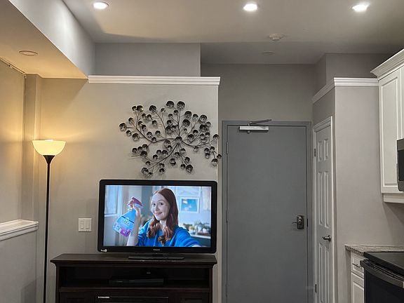 2nd image of 41 Cork St E #12