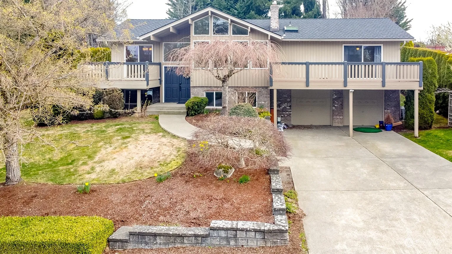 14314 SE 243rd Street photo 1
