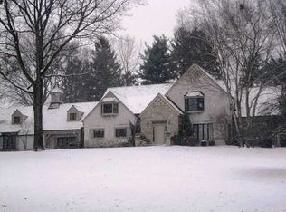 2435 Underhill Rd, Toledo, OH 43615