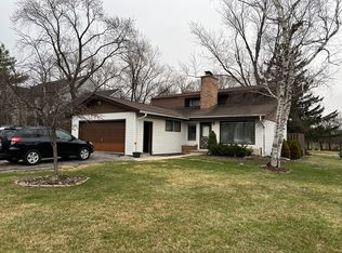 3903 Oak Ave, Northbrook, IL 60062