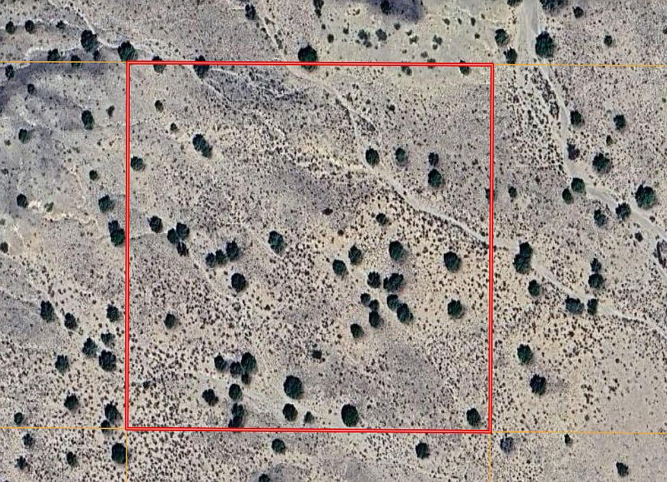 2nd image of 4 N Of Nm Hwy #6
