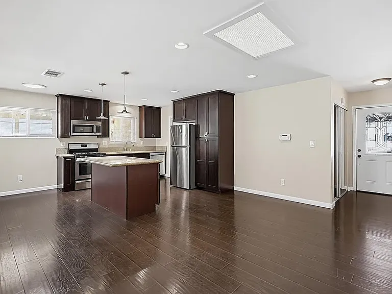 465 Meadowbrook Dr — Photo 20