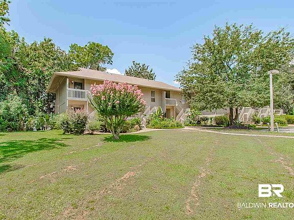 2nd image of 1023 Seacliff Dr N #1023