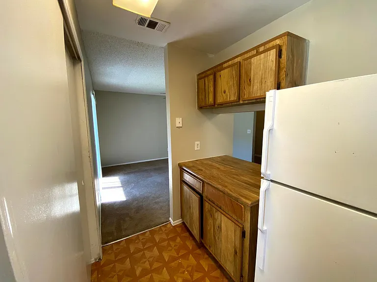 4148 Pershing Pointe Pl #1 — Photo 9